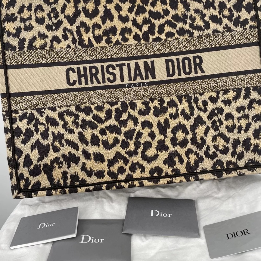 Christian Dior Mizza Book Tote Large Bag Canvas Beige Leopard pattern 50-MA-1201 - Picture 5 of 16